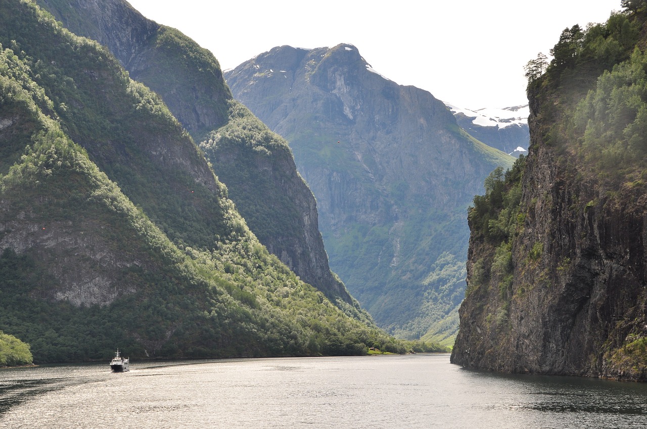 KIMO’s latest report looks at marine litter at UNESCO World Heritage sites